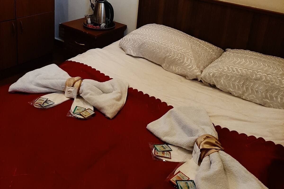 In-room safe, iron/ironing board, free WiFi, bed sheets