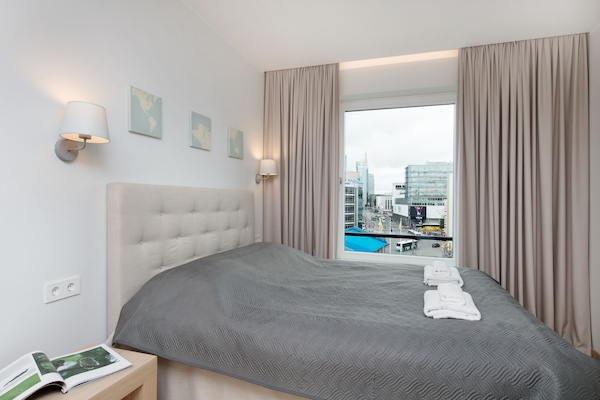 Smart Suite 1 bedroom w/balcony, Rotermanni (3) | Blackout curtains, free WiFi, bed sheets, wheelchair access