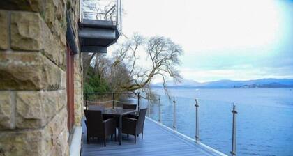 Heron Lodge - Sleeps 2 - sleeps 2 guests  in 1 bedroom
