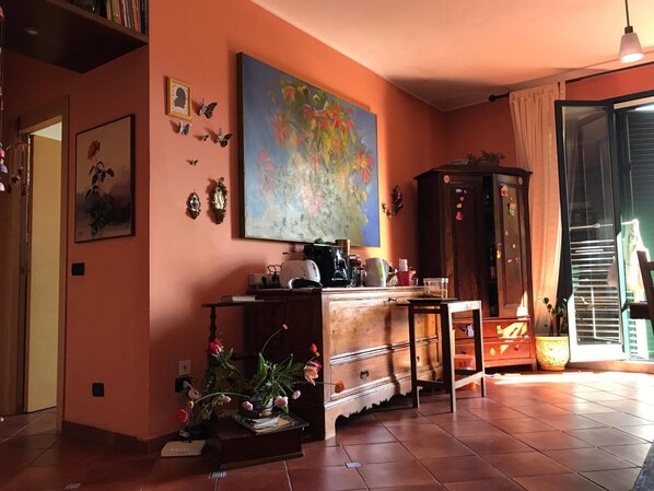 Hall