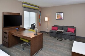 Studio, 1 King Bed, Non Smoking, Refrigerator & Microwave (Wet bar) | Free WiFi, bed sheets