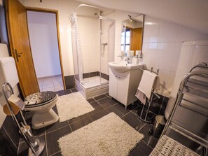 Hair dryer, towels