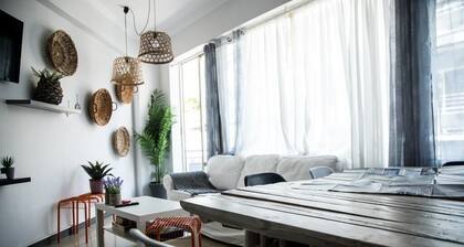 Thanasis Place Hostel