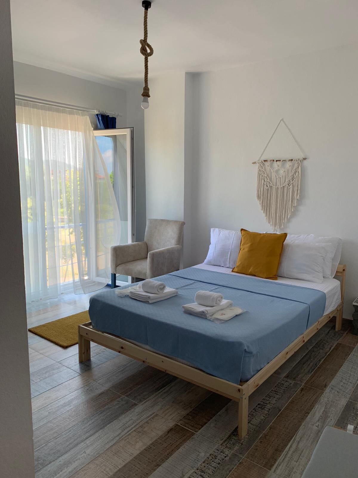 Camera Standard | Wi-Fi gratuito, lenzuola