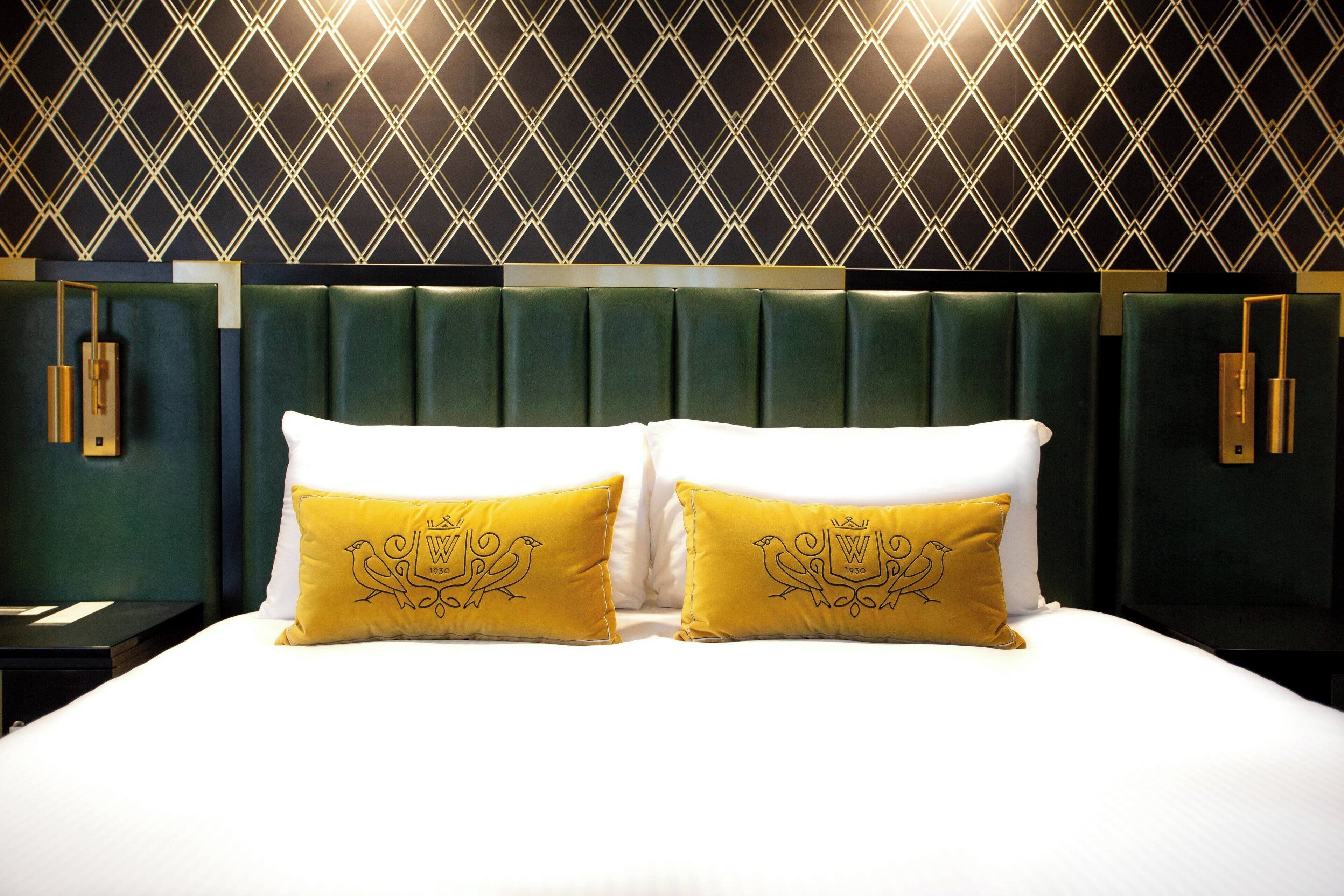 in-room safe, desk, laptop workspace, iron/ironing board