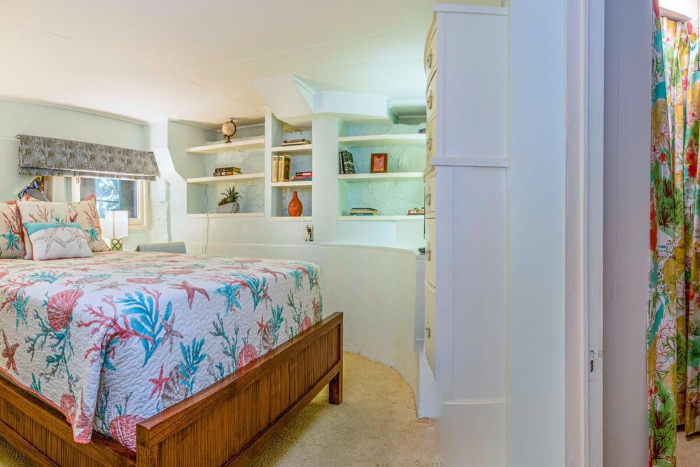 Manoa Valley A 2br Mit Whirlpool Und Lanai Mit Meerblick - Hawaii