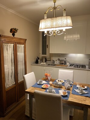 Dineren