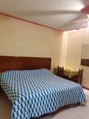 Free WiFi, bed sheets