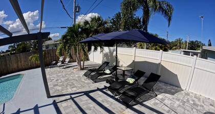 3/2 Pool Home con sala de juegos