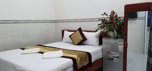 Single Room | Free WiFi