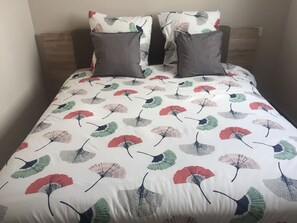 2 Schlafzimmer, Zimmersafe, WLAN, Bettwäsche