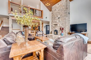 TV, fireplace, offices - TenMile Panorama | 2 Acres | Hot Tub | VIP Shuttle (Breckenridge)