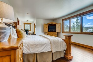 6 Schlafzimmer, Bügeleisen/Bügelbrett, Reisekinderbett, WLAN