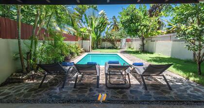 Private Villa near Las Ballenas Beach - 2 BD A/C - 3SDB - Private pool & Garden