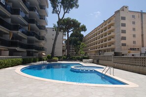 Pool - Montblanc Basic Zeus Salou 01521 (Salou)
