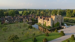 Exterior - Hever Castle (Edenbridge)