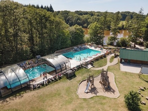 Indoor pool, seasonal outdoor pool, pool umbrellas, sun loungers
