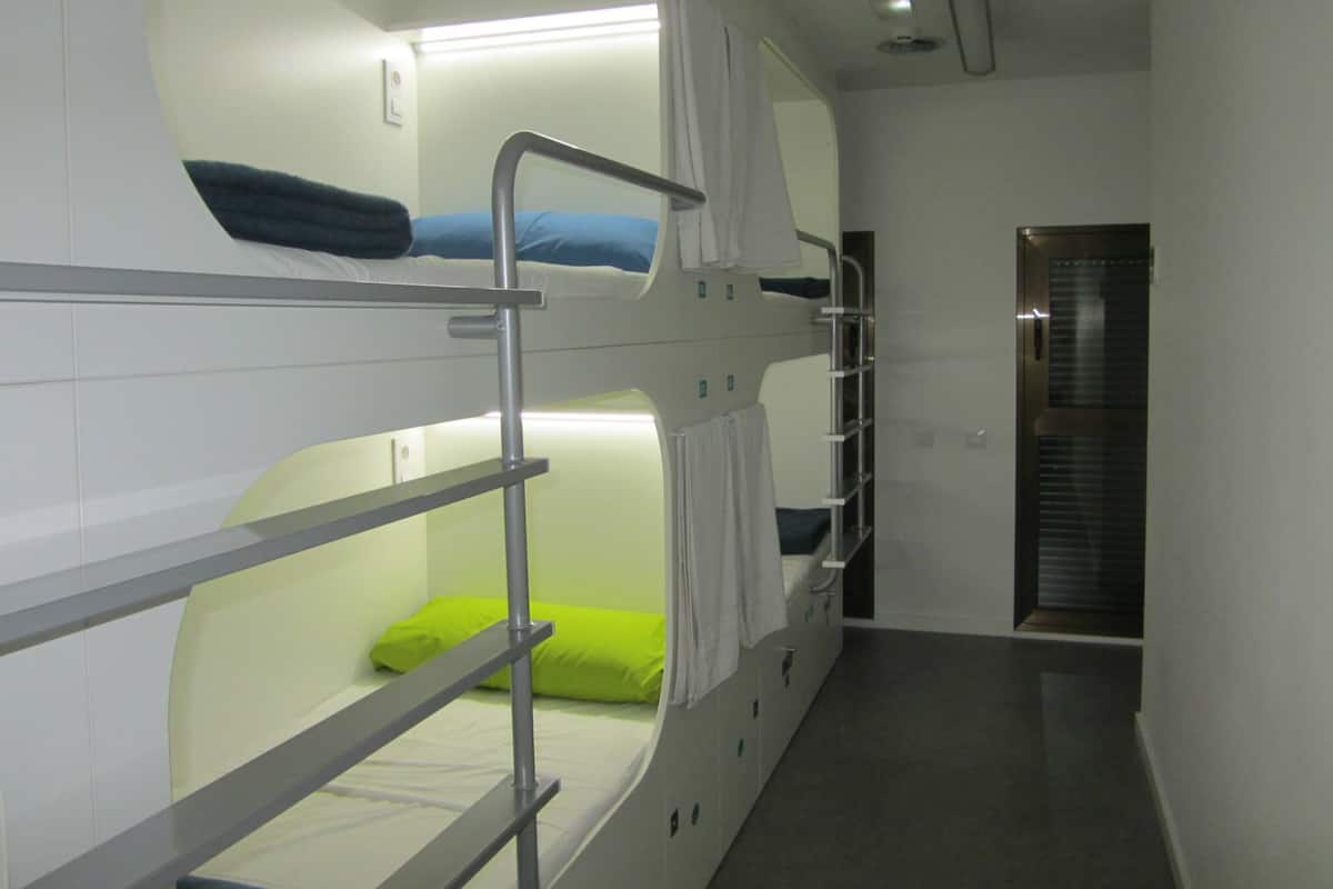 공용 도미토리, 남녀공용 도미토리 (1 bed in a 6-Bed Dormitory Room) | 방음 설비, 무료 WiFi, 침대 시트