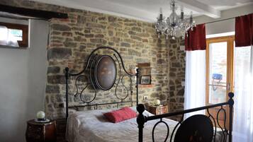 2 Schlafzimmer, Daunenbettdecken, Pillowtop-Betten