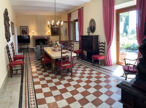 Dining - Historic manor house from the 1800s with private swimming pool, in Orvieto, Umbria (Montecchio)