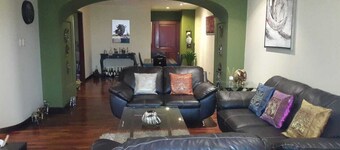 estamos serca todo ... centro histórico 15 minutos