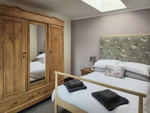 2 chambres, Wi-Fi gratuit, draps fournis
