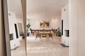 Interior - Dinesen Collection Signature Penthouse by Royal Theatre (København)
