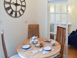 Dining - UKC4174 The Cottage by the Sea (Littlehampton, near Arundel)