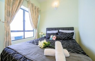 2 habitaciones, escritorio, sistema de insonorización y wifi gratis