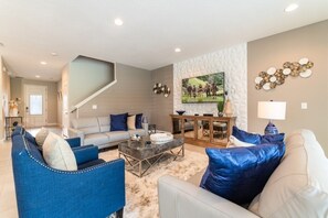 TV, tavolo da calcetto