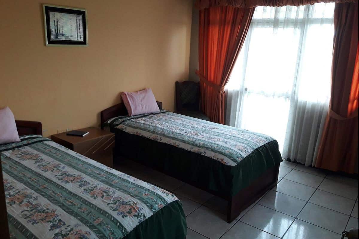 Twin Room | Free WiFi, bed sheets
