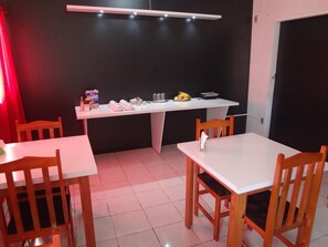 Free daily buffet breakfast