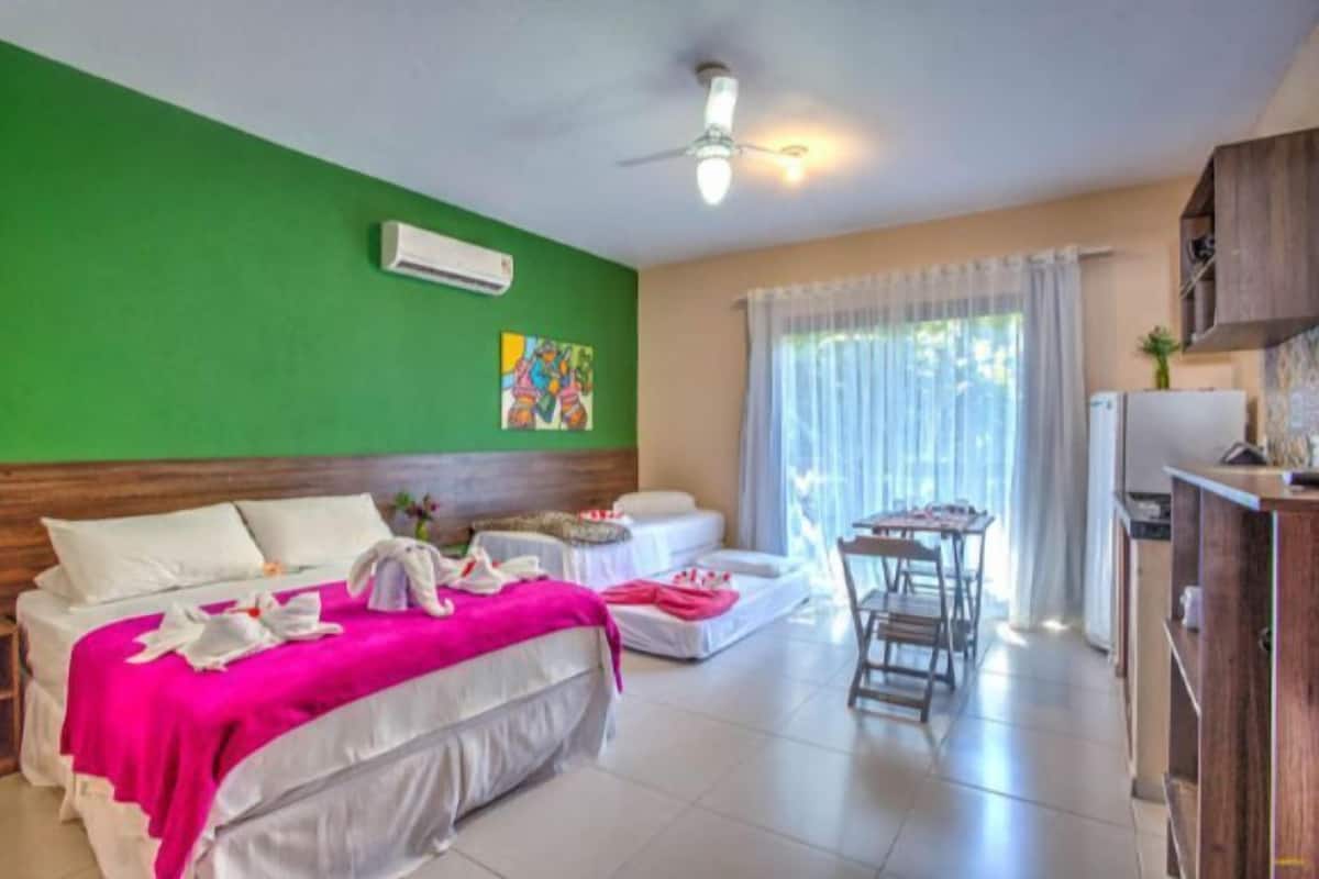 1 bedroom, free WiFi, bed sheets
