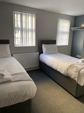 Room - Rileys Rooms (Liverpool)