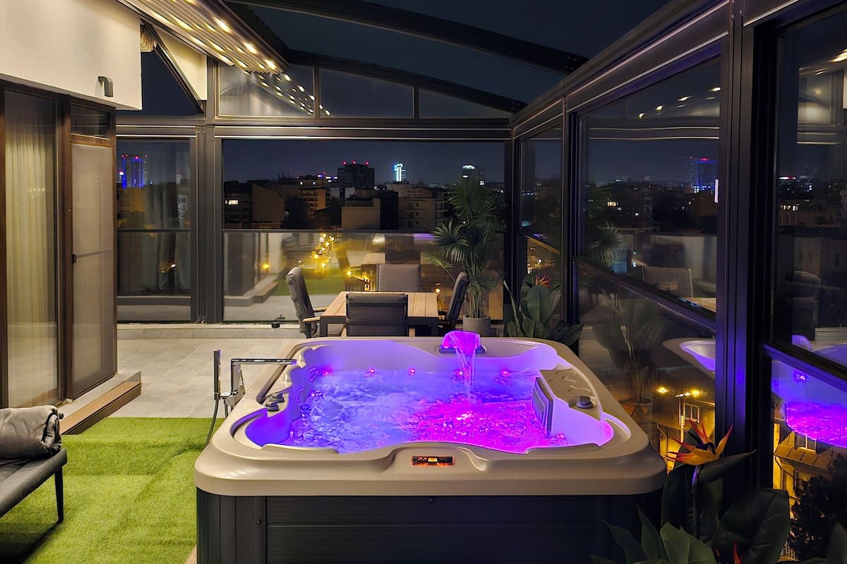 Presidential Suite, City View