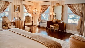 Chambre Luxe (22) | Minibar, fer et planche à repasser, Wi-Fi gratuit