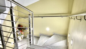 Immagine non classificata, 2 di 16, pulsante