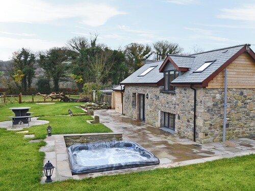 Bluebell Barn is a perfect hideaway for a week or long weekend.