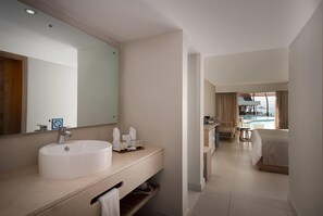 Free minibar, in-room safe, desk, blackout drapes - Select Sosua Adults Only, Trademark by Wyndham All Inclusive (Sosúa)