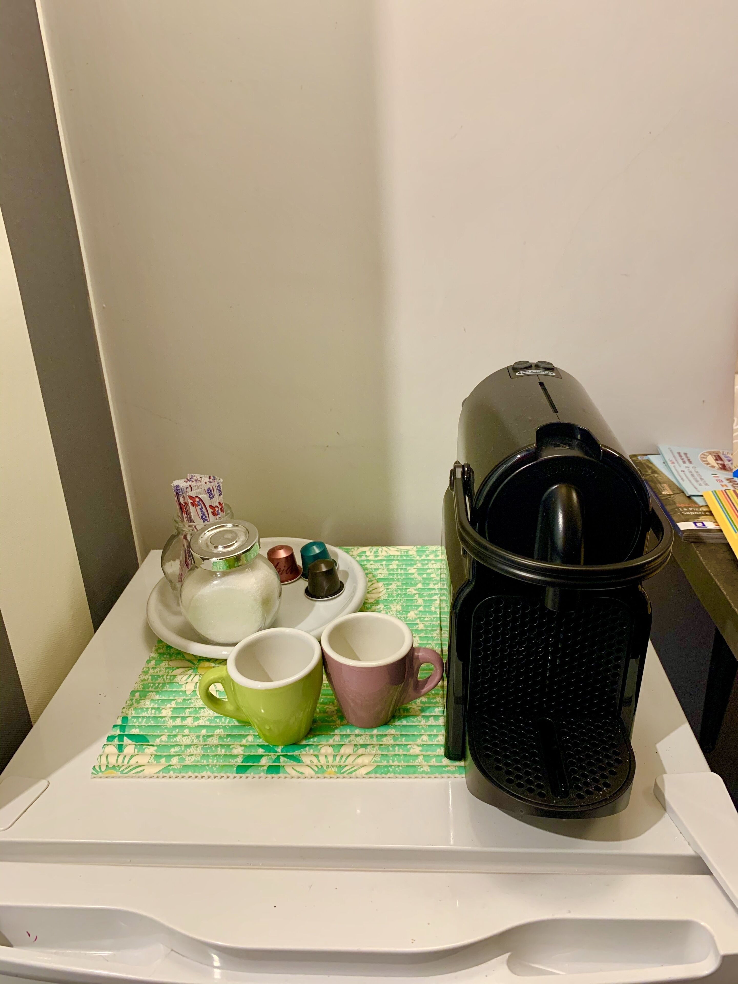 Kaffee und/oder Kaffeemaschine