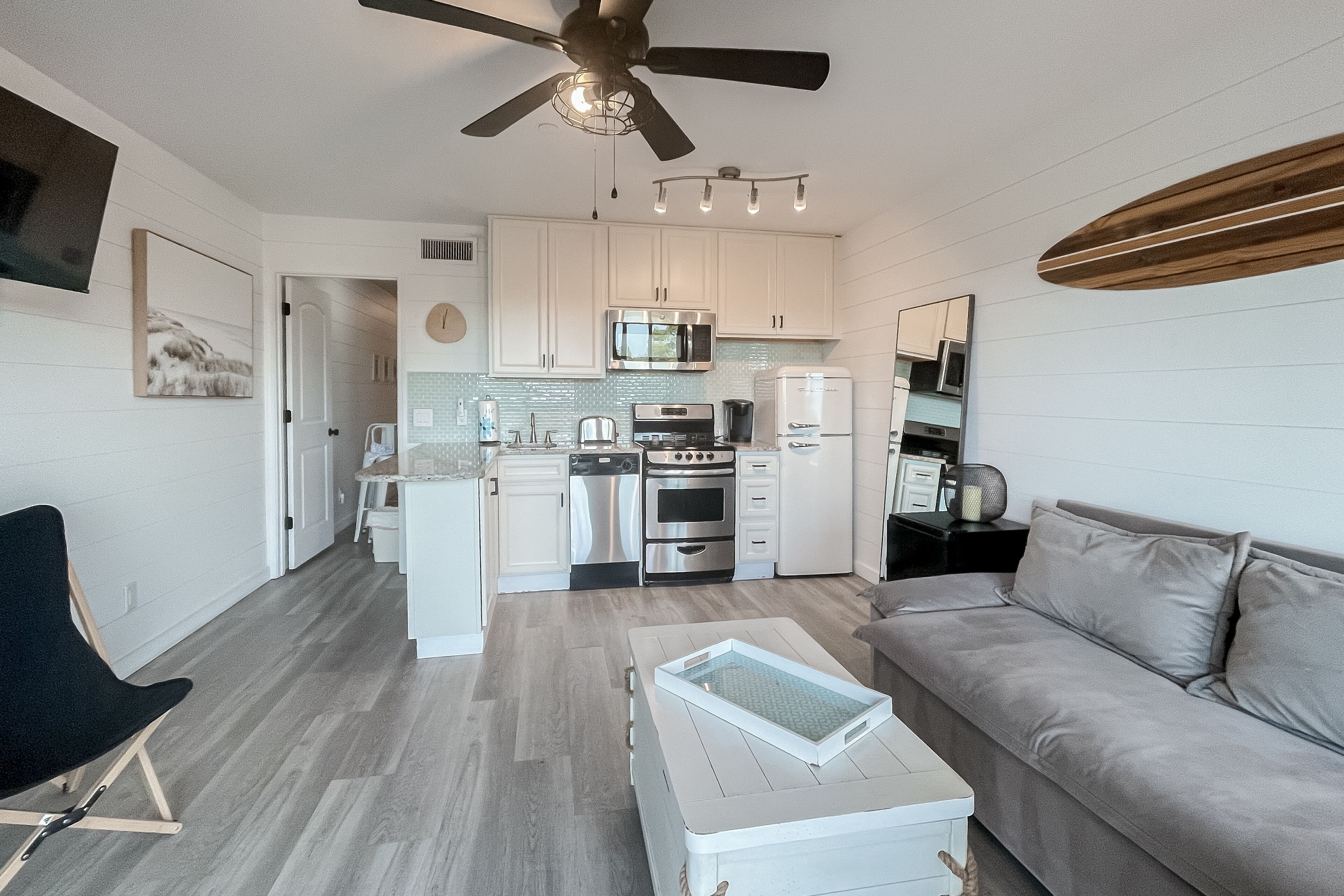 TV, DVD-spiller og bordtennis