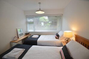 2 bedrooms, WiFi, bed sheets