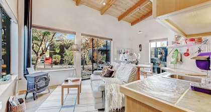 Sea Ranch cottage with private hot tub, shared pool, & sauna - near Bluff Trail