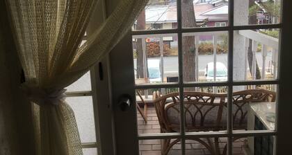 Petit Hotel and Restaurant Air Mail