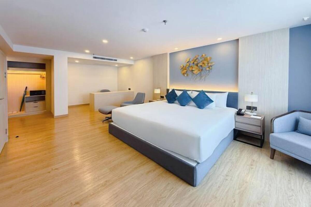 Premium bedding, pillow-top beds, free minibar items, in-room safe