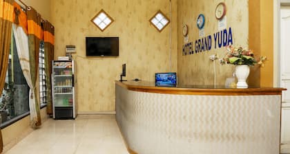 OYO 2181 Hotel Grand Yuda