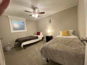 2 habitaciones, tabla de planchar con plancha y wifi gratis