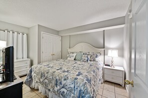3 bedrooms, iron/ironing board, free WiFi