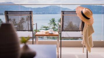 Grand Ocean Room | Balcony view