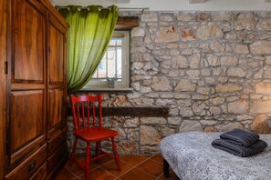 2 chambres, fer et planche Ă repasser, Wi-Fi gratuit, draps fournis